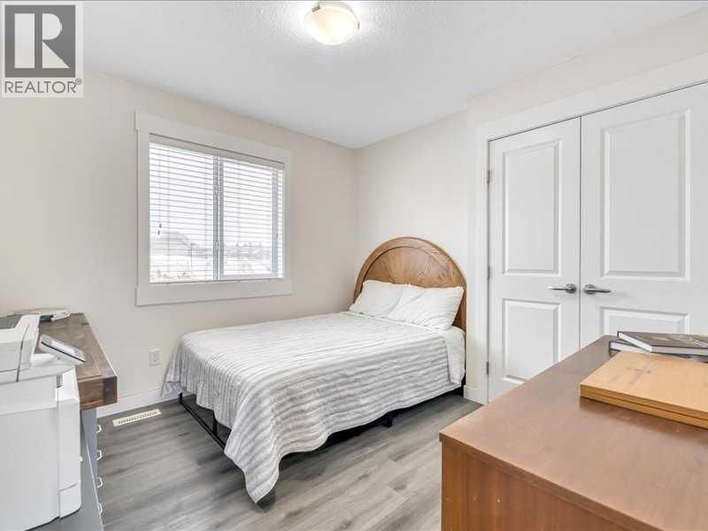 201 RAINBOW FALLS GLEN Image 42