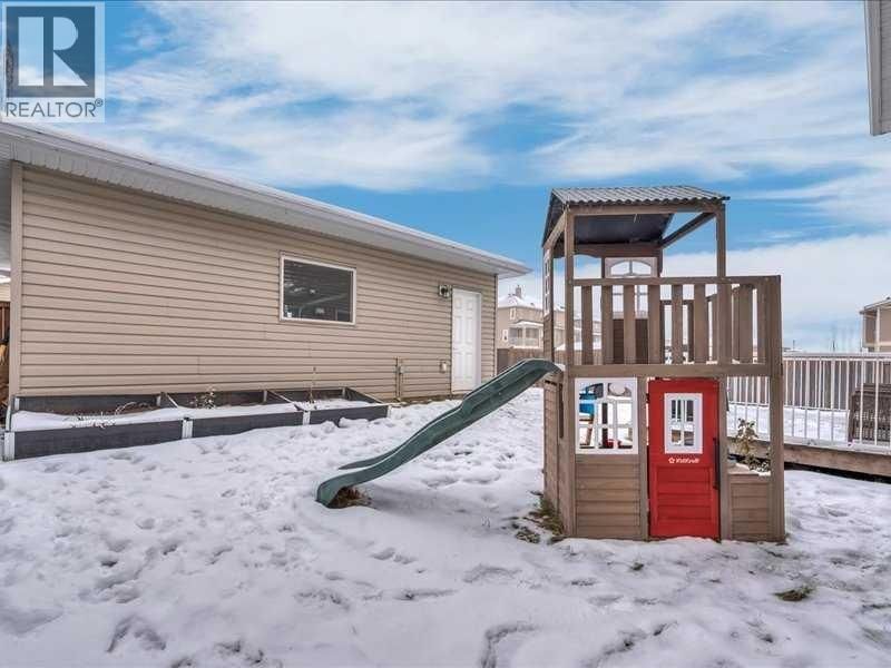 201 RAINBOW FALLS GLEN Image 9