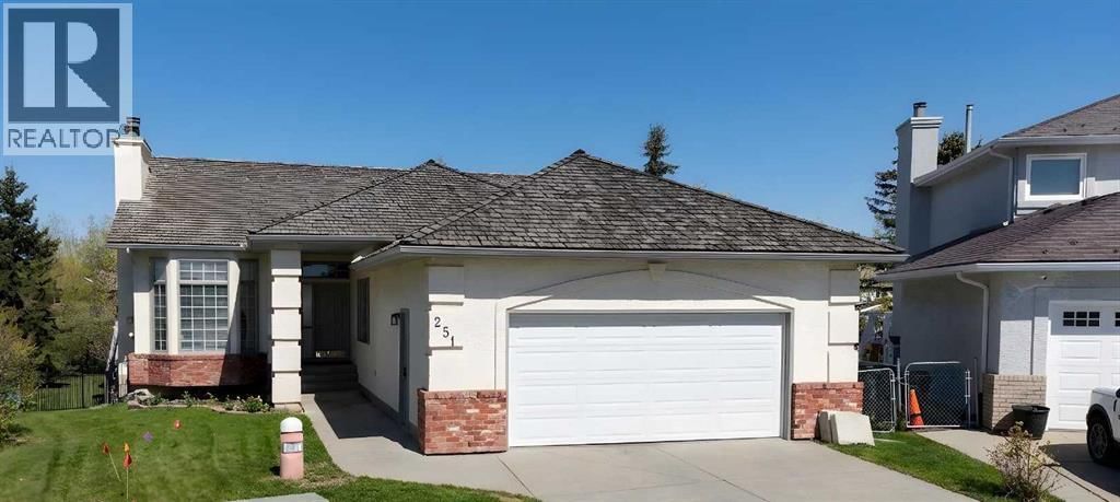 251 HAMPSHIRE PLACE NORTHWEST Image 1