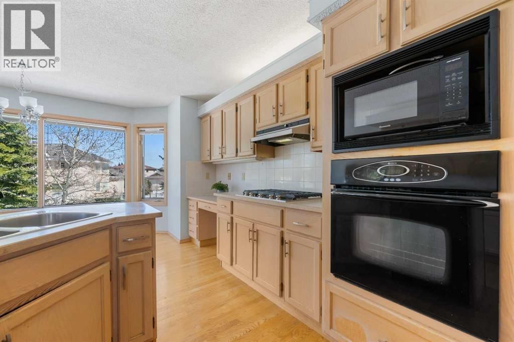 251 HAMPSHIRE PLACE NORTHWEST Image 11