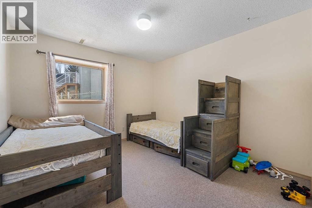 251 HAMPSHIRE PLACE NORTHWEST Image 35