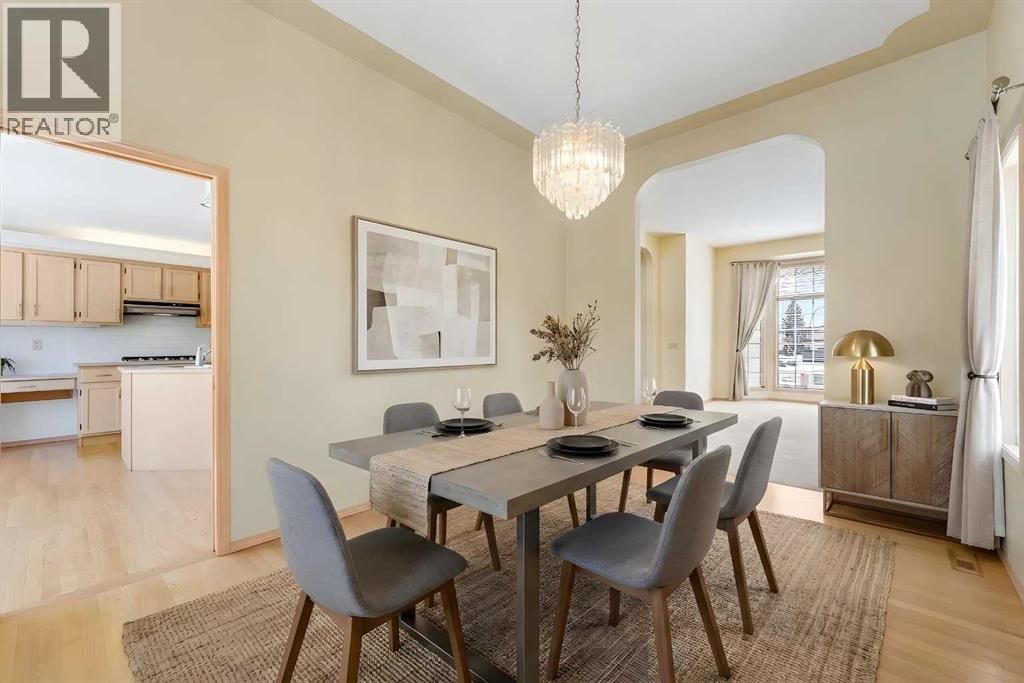 251 HAMPSHIRE PLACE NORTHWEST Image 7