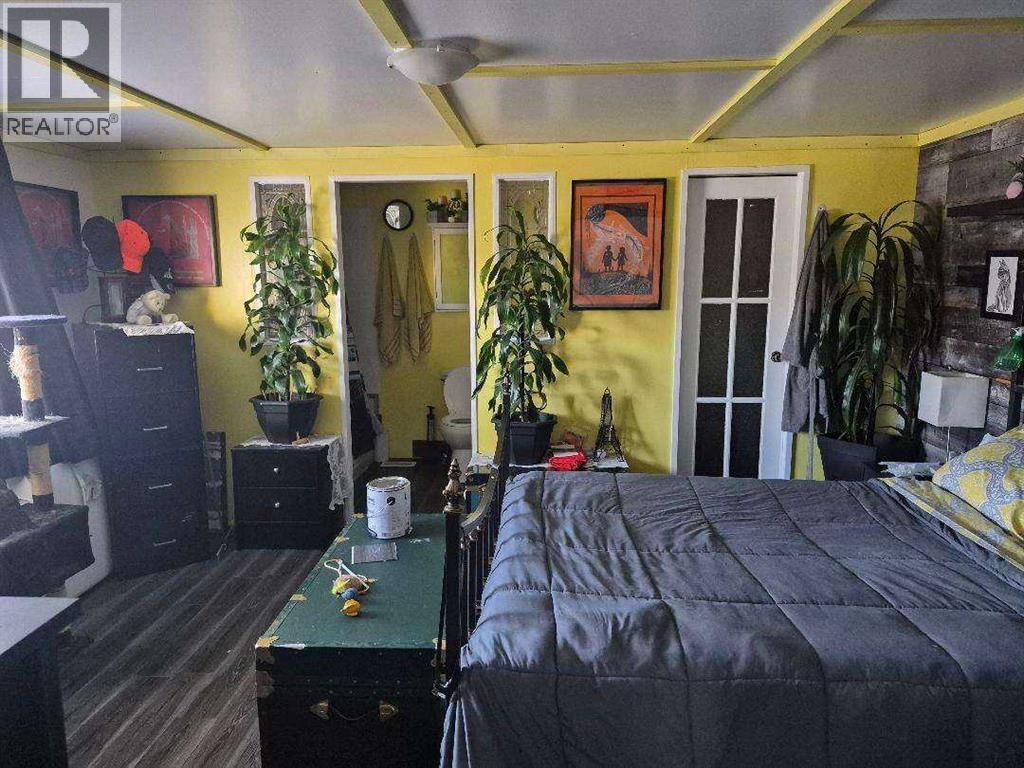 5103 61 AVENUE Image 10