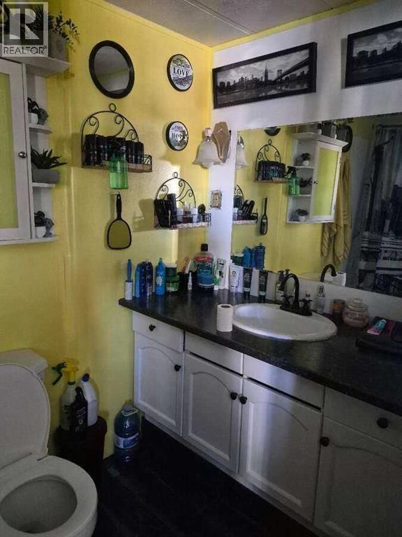 5103 61 AVENUE Image 12