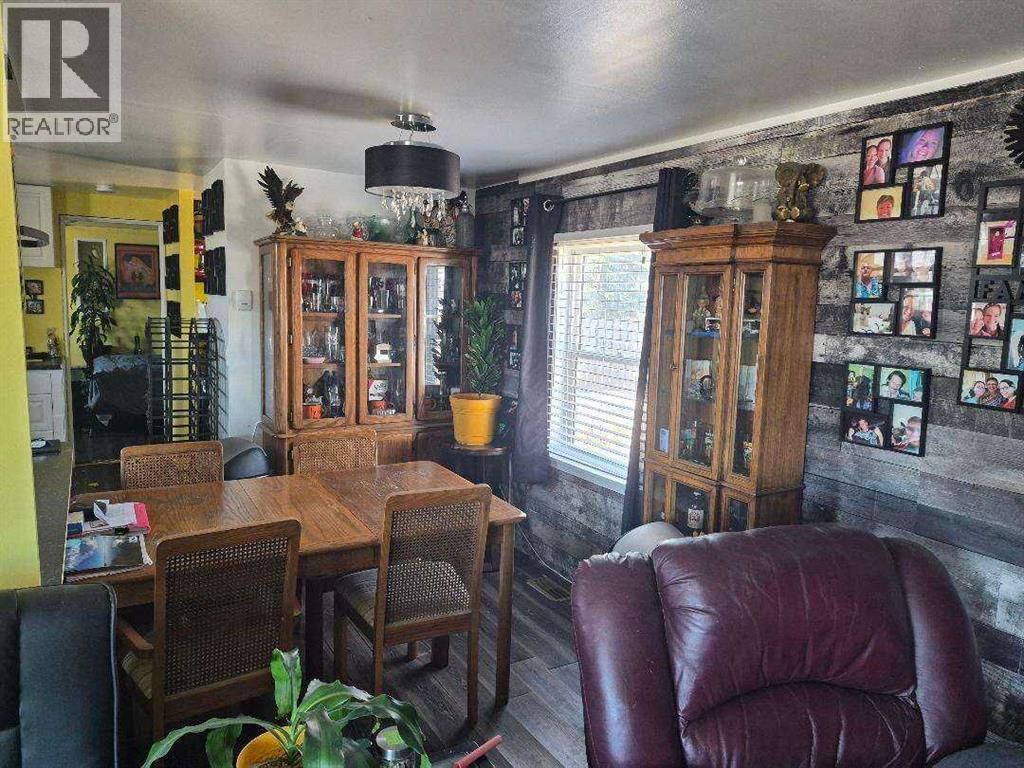 5103 61 AVENUE Image 5