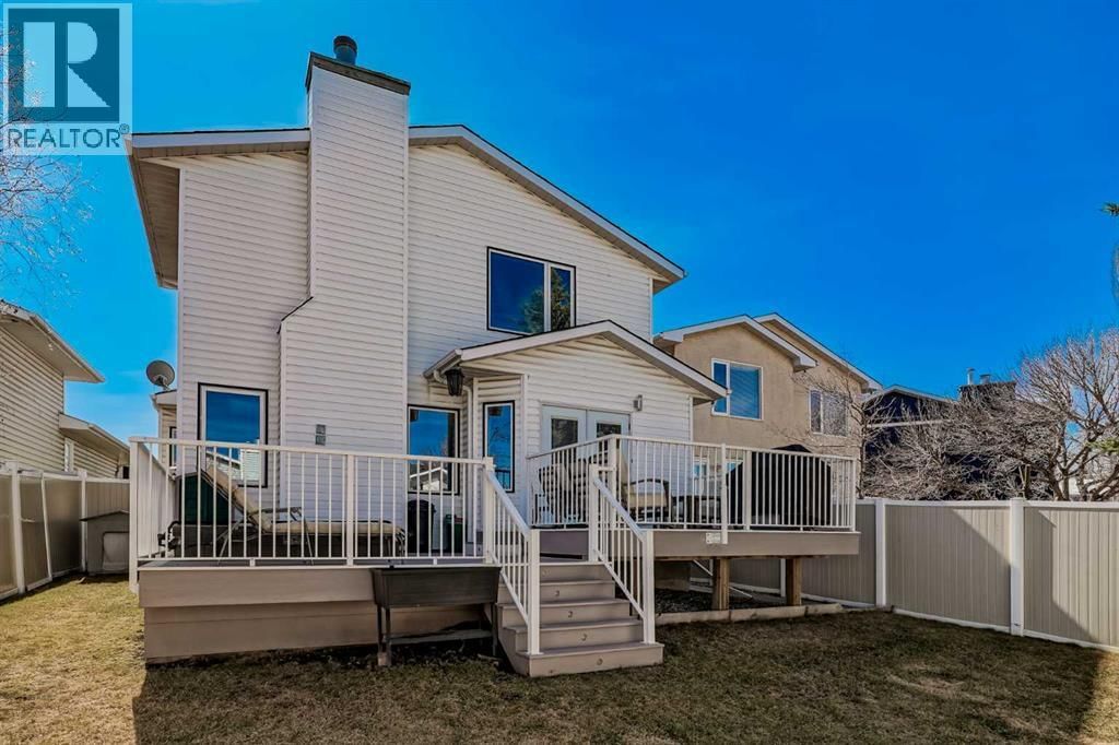 81 RIVERWOOD CRESCENT SOUTHEAST Image 35