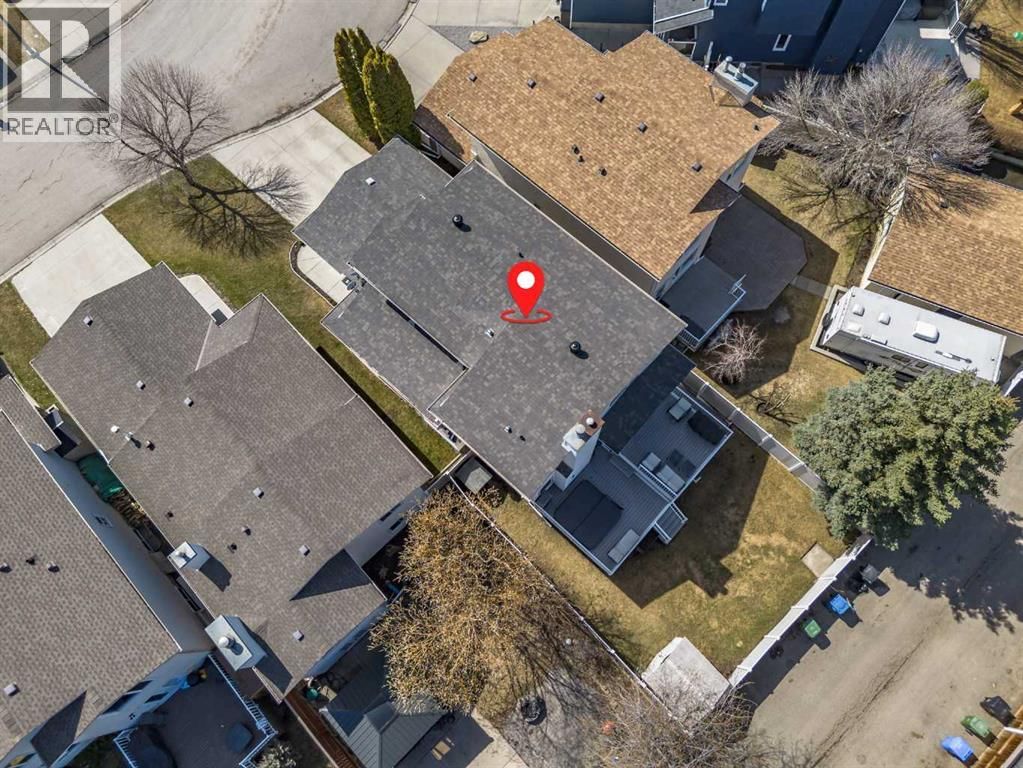 81 RIVERWOOD CRESCENT SOUTHEAST Image 45