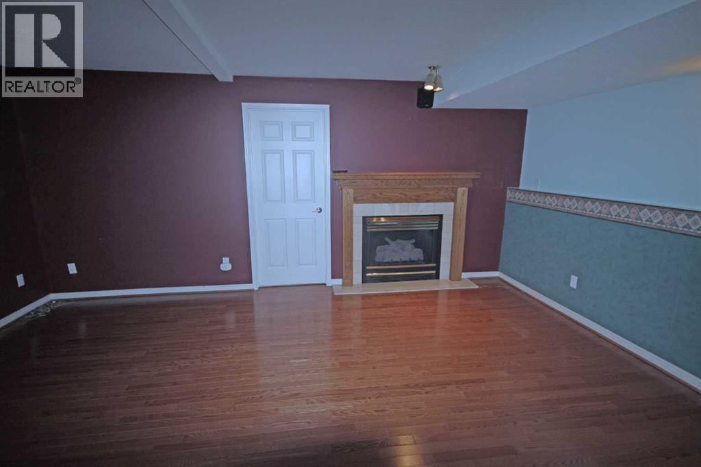 25 WILLOW SPRINGS CRESCENT Image 21