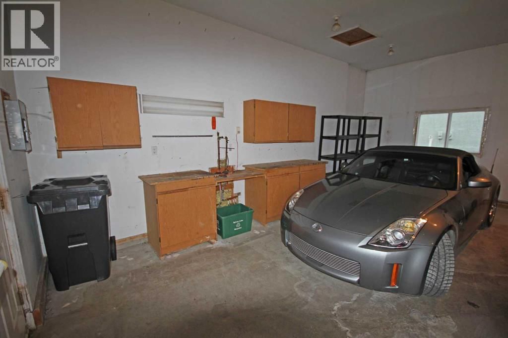 25 WILLOW SPRINGS CRESCENT Image 27