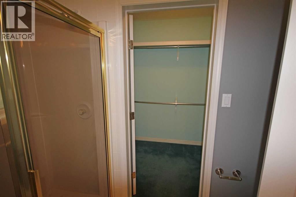 25 WILLOW SPRINGS CRESCENT Image 8