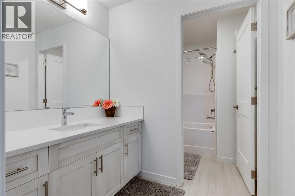 129 KNIGHT AVENUE Image 21