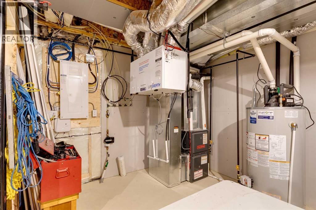 129 KNIGHT AVENUE Image 34