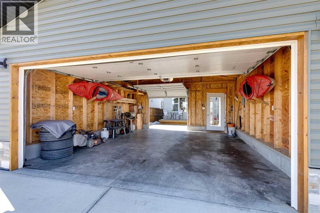 129 KNIGHT AVENUE Image 44