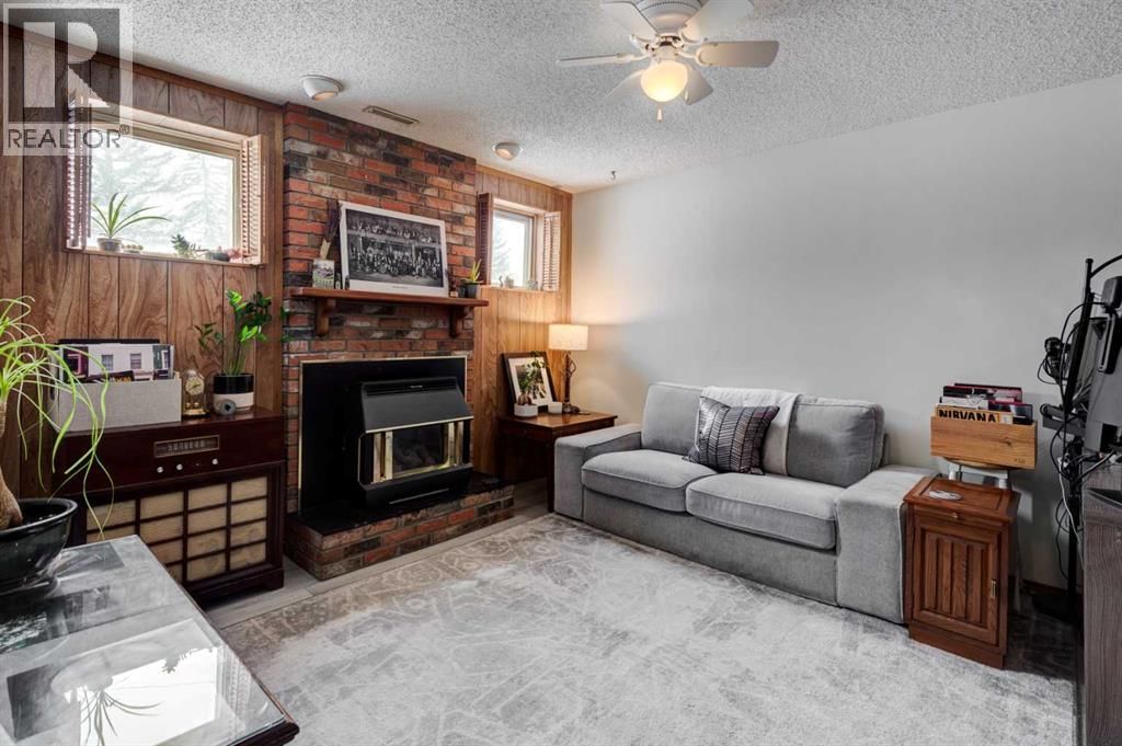 1204 RANCHLANDS BOULEVARD NORTHWEST Image 17