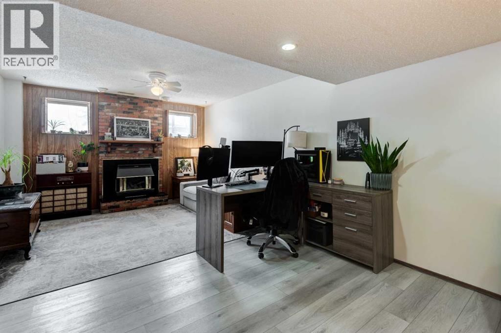 1204 RANCHLANDS BOULEVARD NORTHWEST Image 20