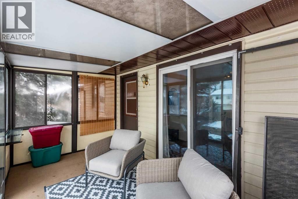 1204 RANCHLANDS BOULEVARD NORTHWEST Image 28