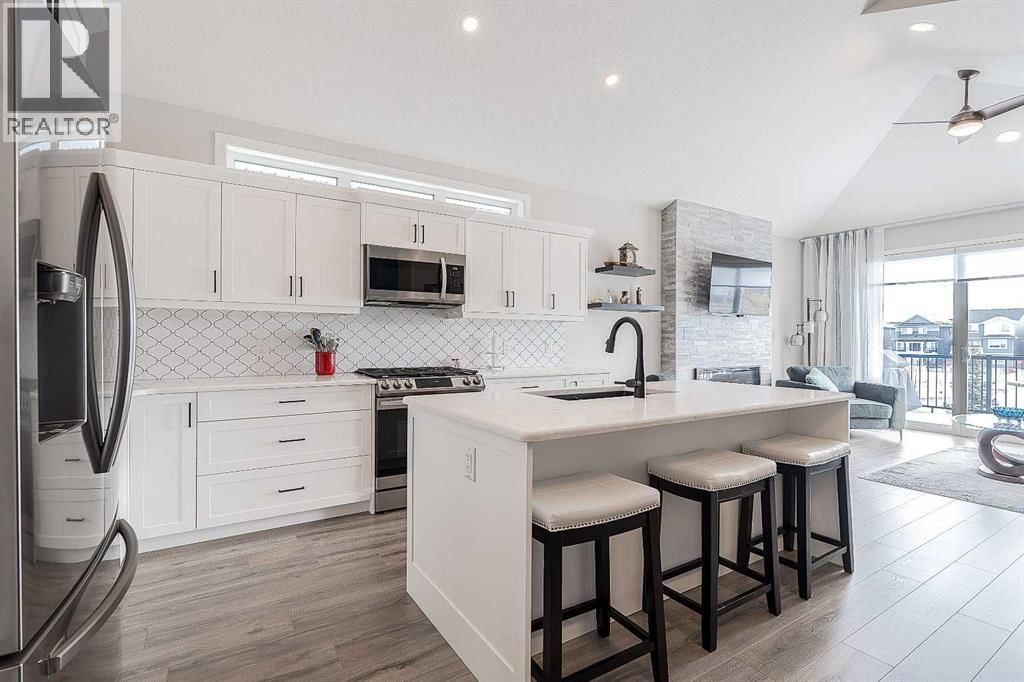 511 KINGSMERE WAY SOUTHEAST Image 2