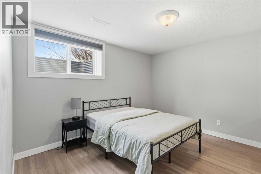 173 GORDON DRIVE SOUTHWEST Image 25