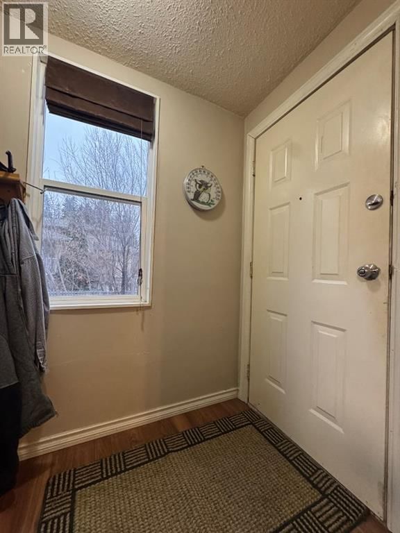 5319 47 AVENUE Image 14