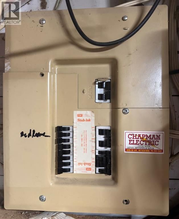 5319 47 AVENUE Image 25