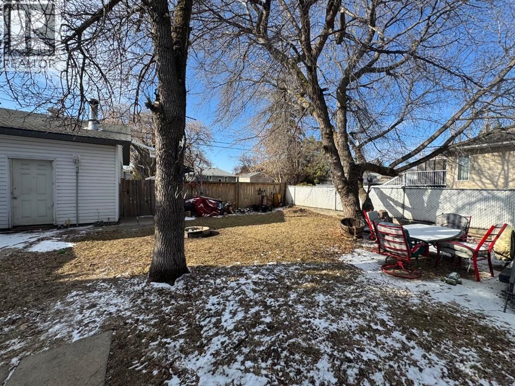 5319 47 AVENUE Image 37