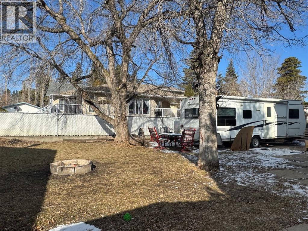 5319 47 AVENUE Image 38