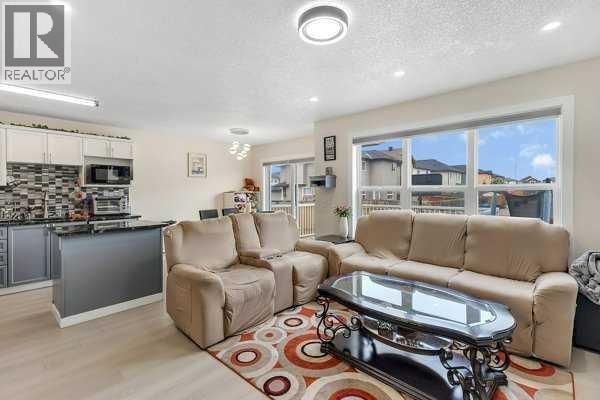 16 SADDLETREE CLOSE NORTHEAST Image 16