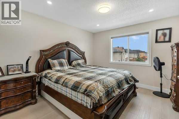 16 SADDLETREE CLOSE NORTHEAST Image 25