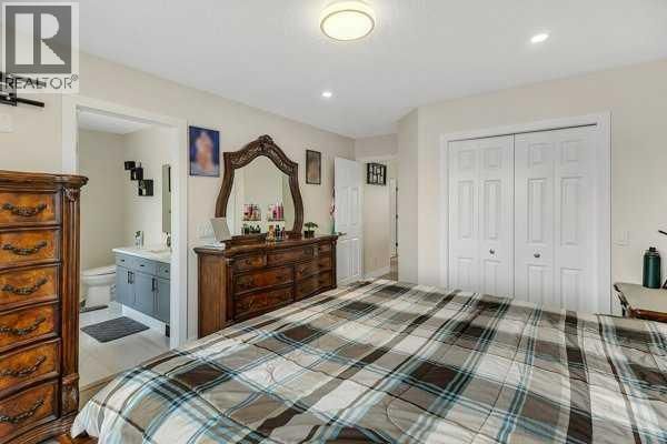 16 SADDLETREE CLOSE NORTHEAST Image 26