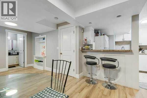 16 SADDLETREE CLOSE NORTHEAST Image 41