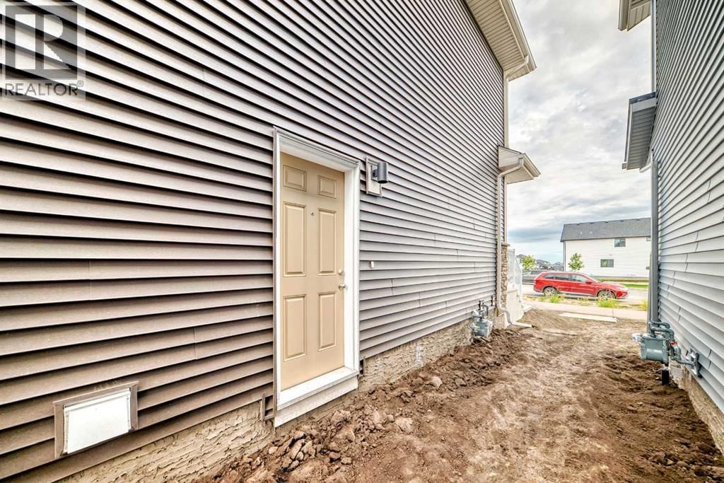 72 WEDDERBURN DRIVE Image 32