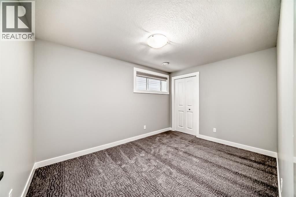 56 NOLANHURST CRESCENT NORTHWEST Image 35