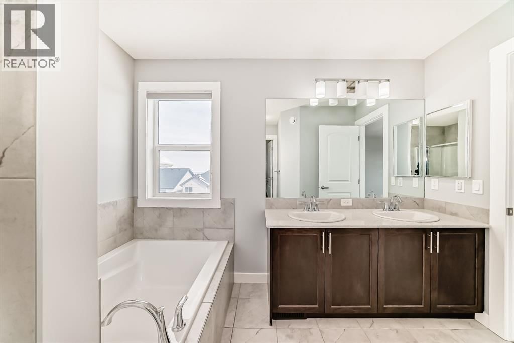 56 NOLANHURST CRESCENT NORTHWEST Image 40