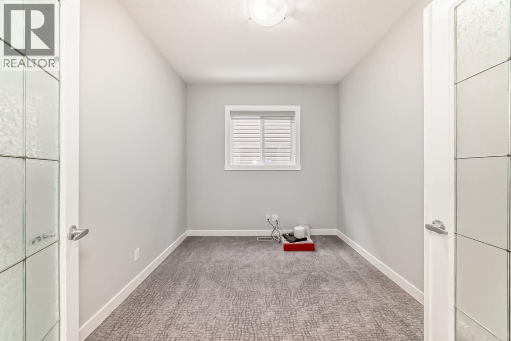 56 NOLANHURST CRESCENT NORTHWEST Image 6