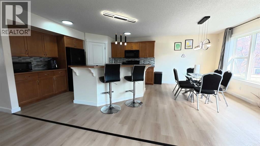 217 COOPERS GROVE SW Image 14