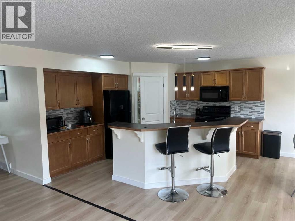 217 COOPERS GROVE SW Image 15