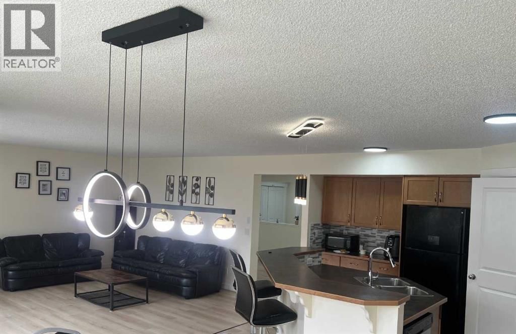 217 COOPERS GROVE SW Image 16