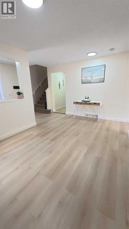 217 COOPERS GROVE SW Image 8