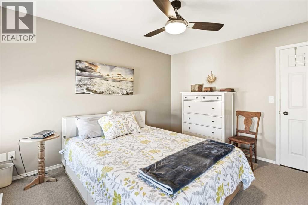 60 GARDEN ROAD Image 14