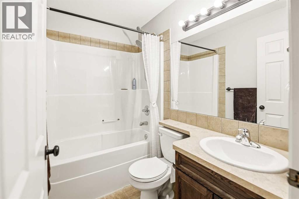 60 GARDEN ROAD Image 18