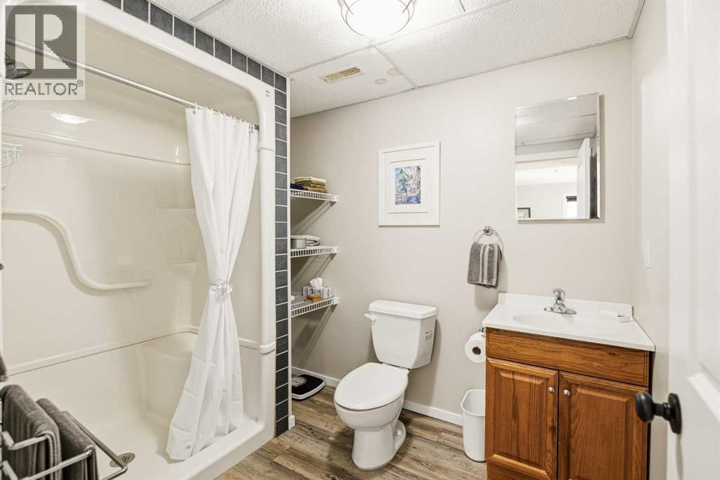 60 GARDEN ROAD Image 26