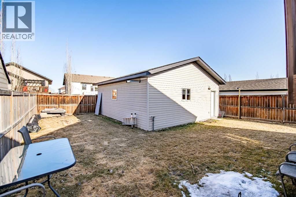 60 GARDEN ROAD Image 33