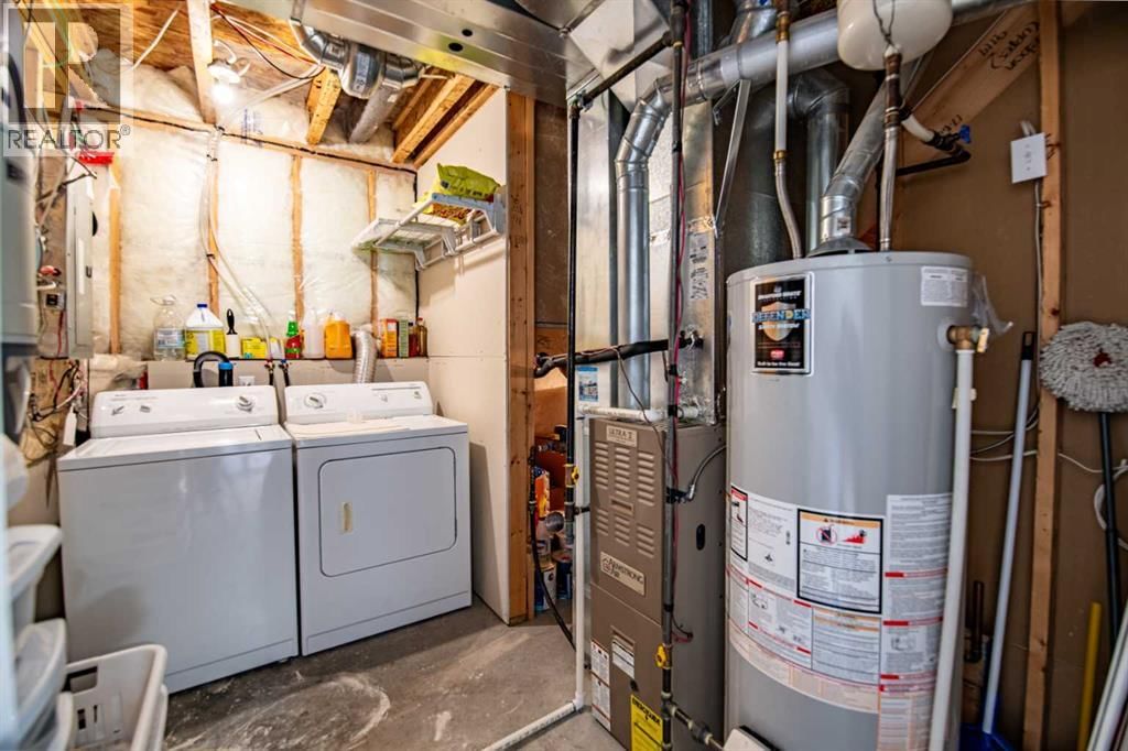 60 GARDEN ROAD Image 35