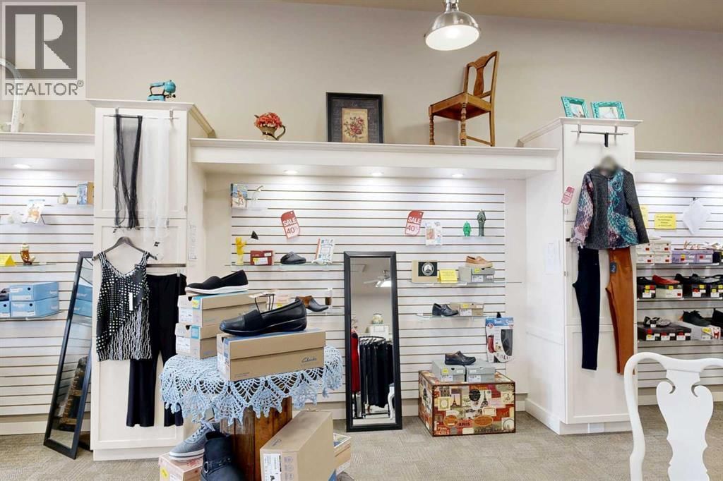 4817 50 STREET Image 17