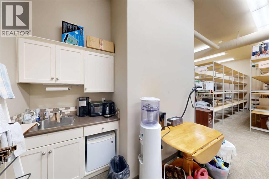 4817 50 STREET Image 45