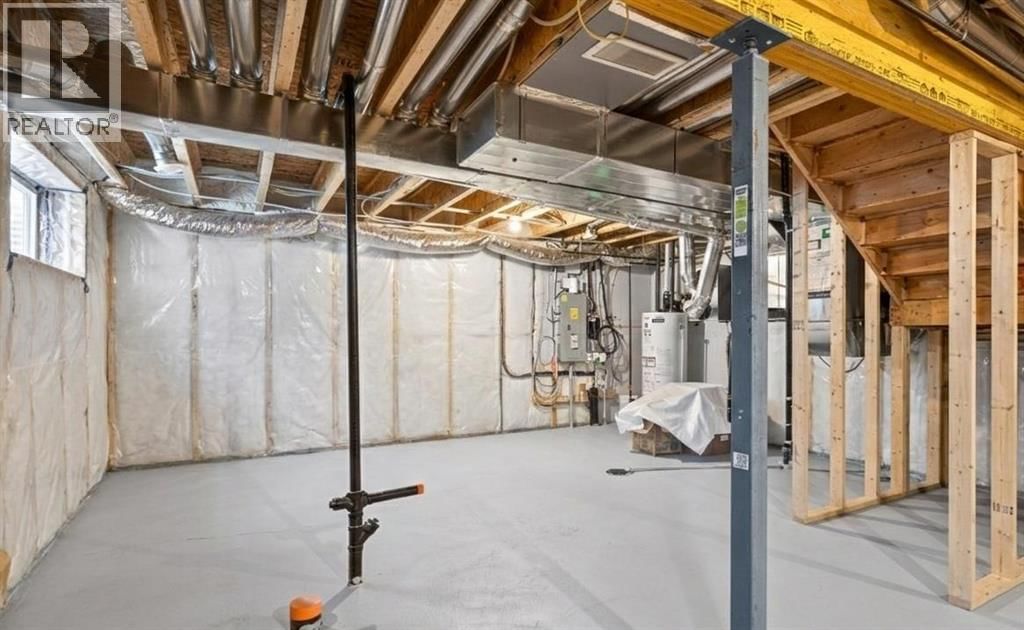 825 REYNOLDS MANOR SOUTHWEST Image 34