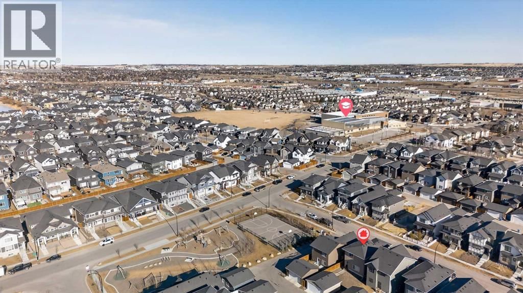 825 REYNOLDS MANOR SOUTHWEST Image 37