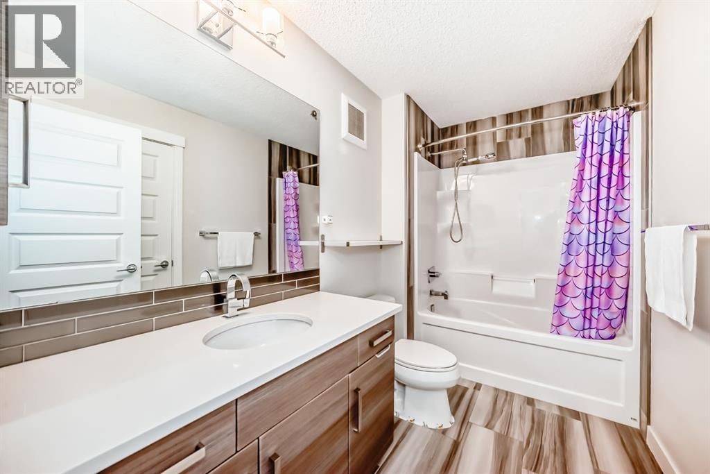 69 SUNDOWN GROVE Image 23