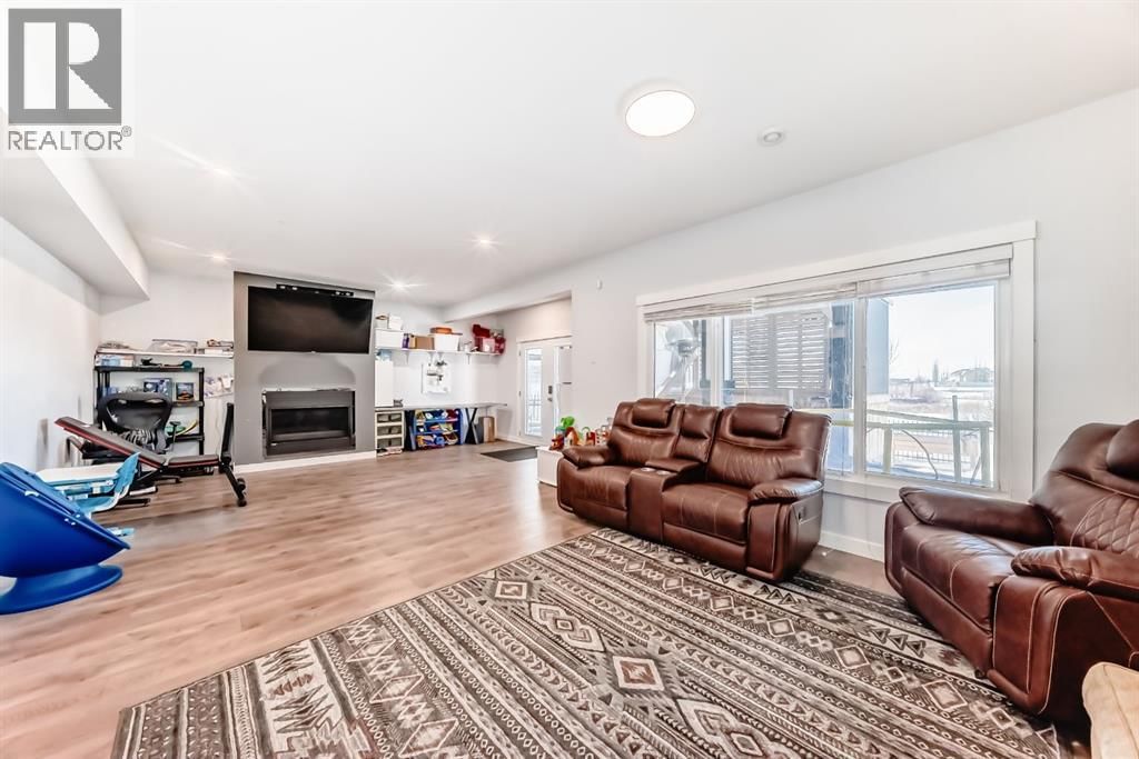 69 SUNDOWN GROVE Image 25