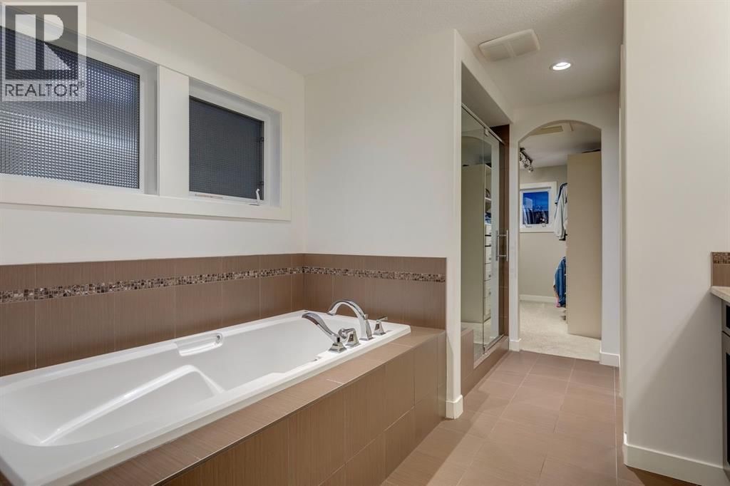 29 ASPENSHIRE CRESCENT SOUTHWEST Image 26